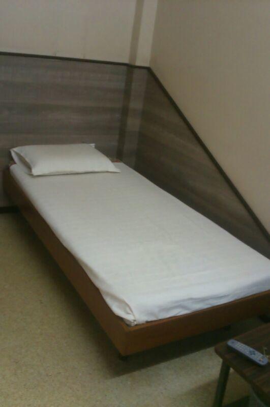 Dolphin Hotel Диндигъл Екстериор снимка