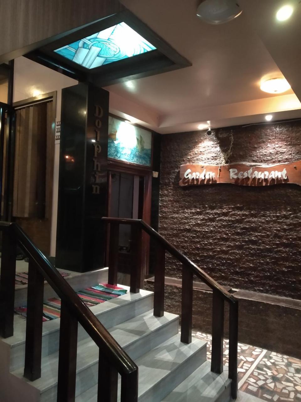Dolphin Hotel Диндигъл Екстериор снимка